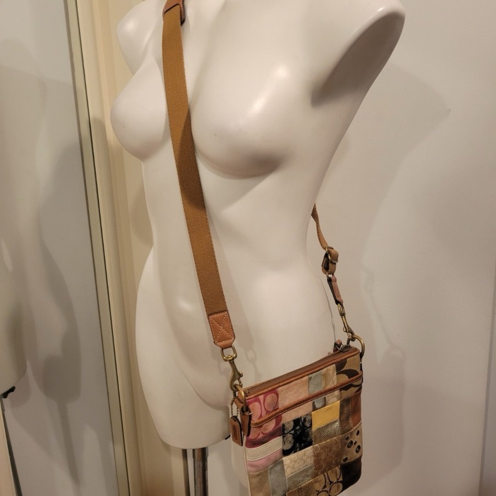 Vintage Coach Patchwork Gallery Gold Signature Sw… - image 2
